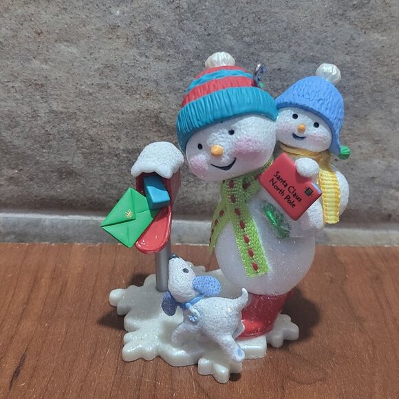 Hallmark Santas Wish Letter Making Memories 2010 Christmas Tree Ornament - Picture 4 of 13